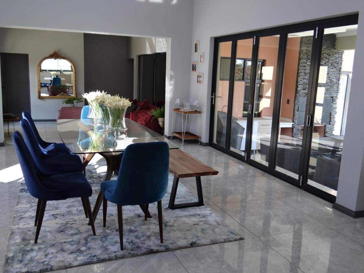 77 @Harties Villa Hartbeespoort Exterior photo