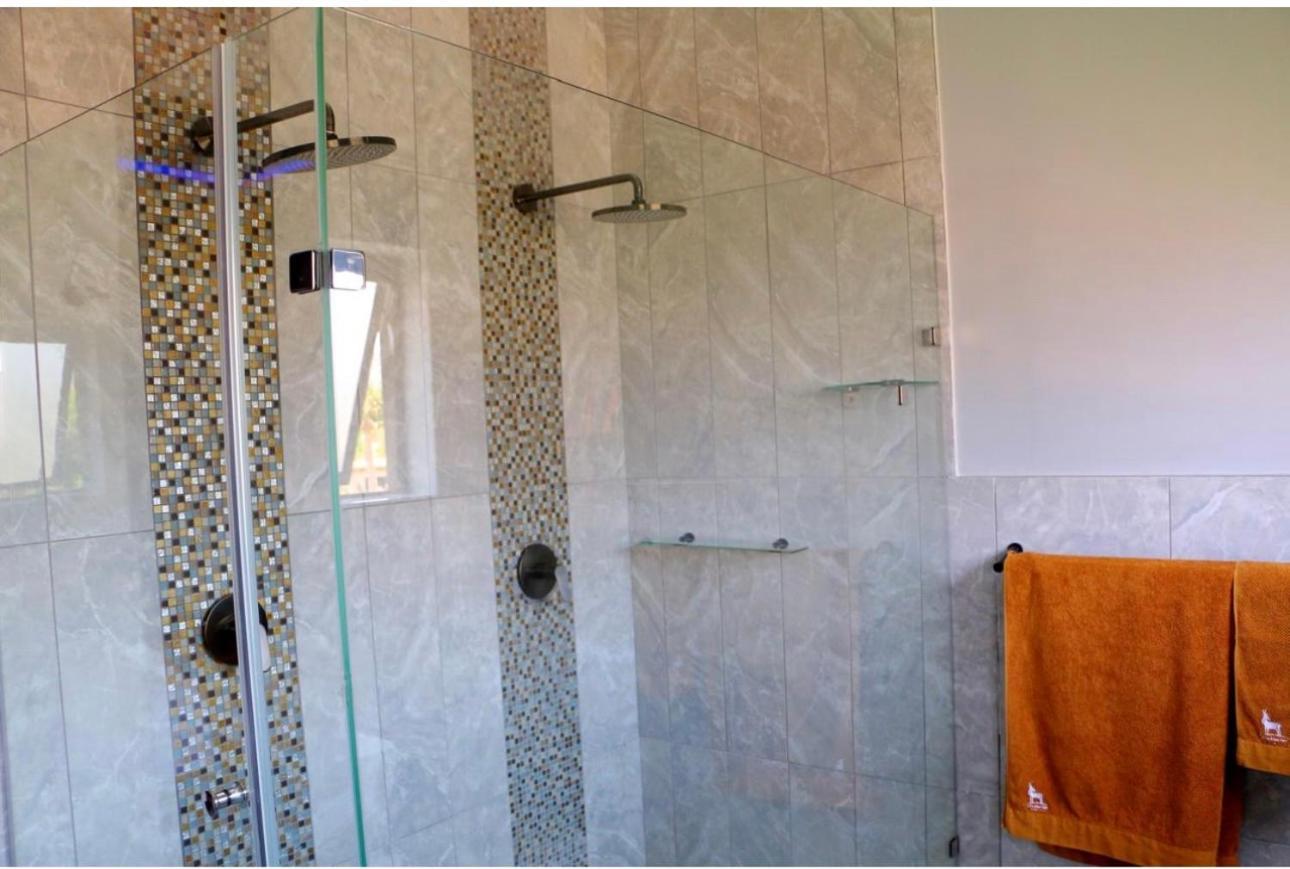 77 @Harties Villa Hartbeespoort Exterior photo