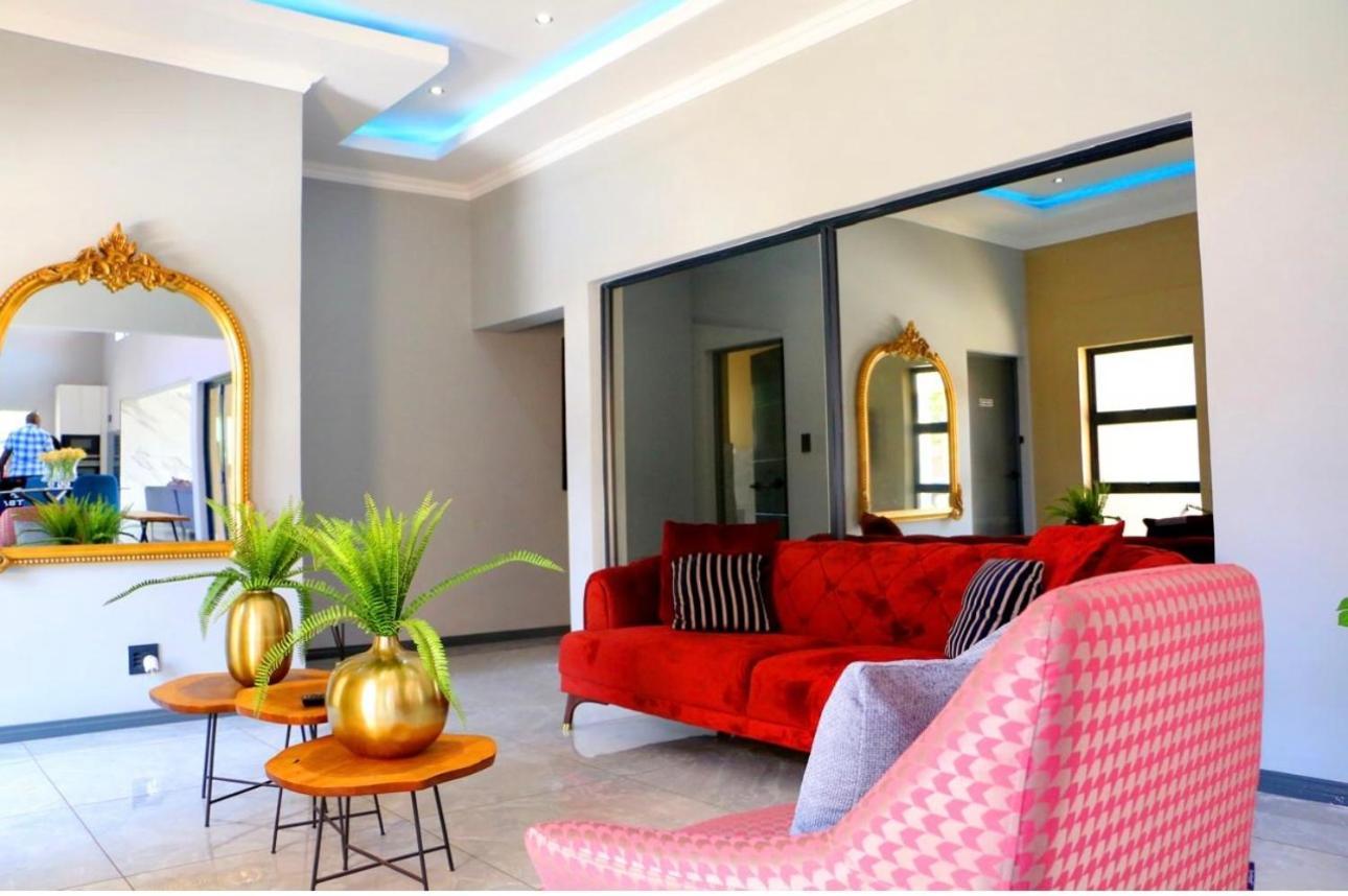 77 @Harties Villa Hartbeespoort Exterior photo